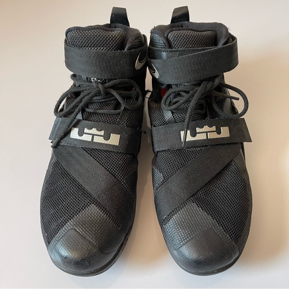 Nike Lebron Soldier IX 9 Basketball Shoes - Picture 7 of 16